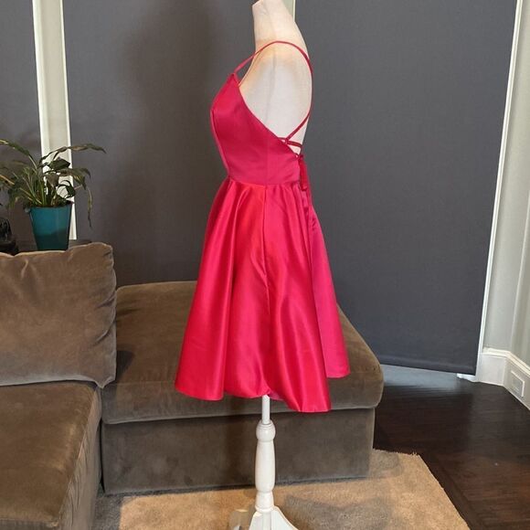 Women’s Short Pink Prom Party Homecoming Dress Criss Cross Back Ties Size 0 NWOT - Picture 8 of 12